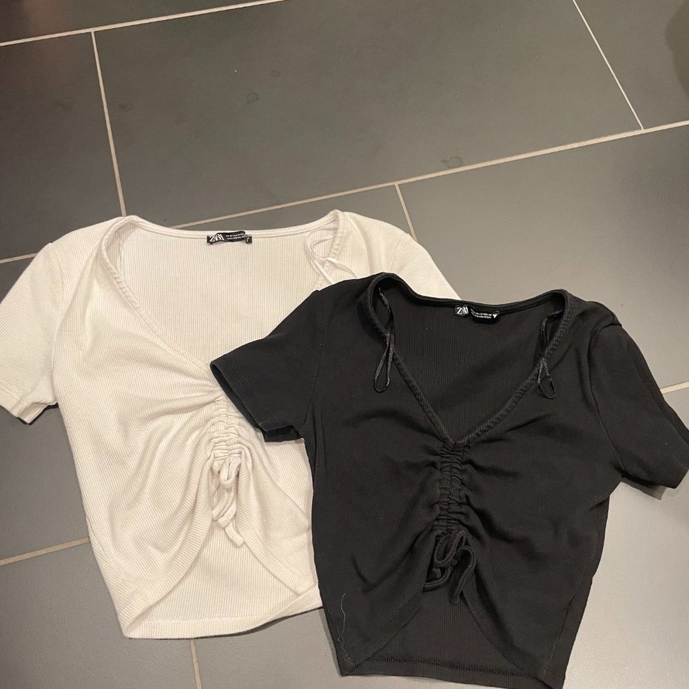 BUNDLE OF 2 zara scrunch crop top size m black/white